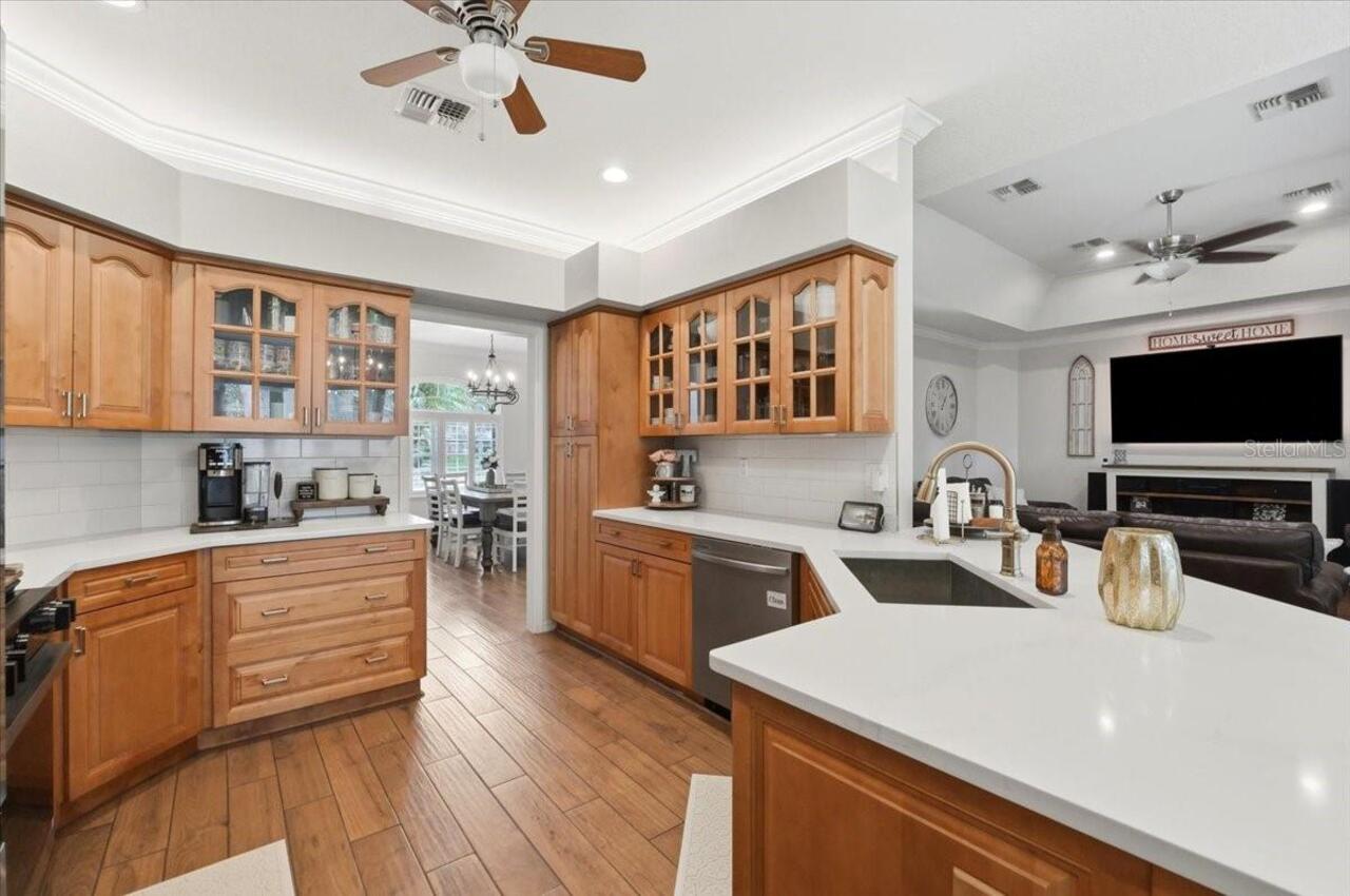 Listing Photo 18