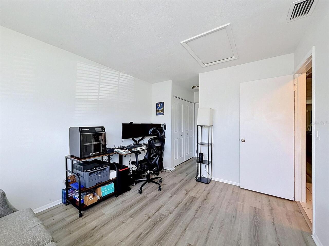 Listing Photo 25