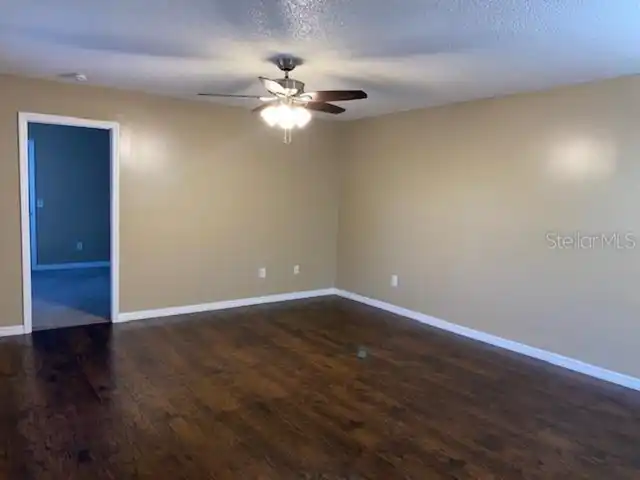 Listing Photo 6