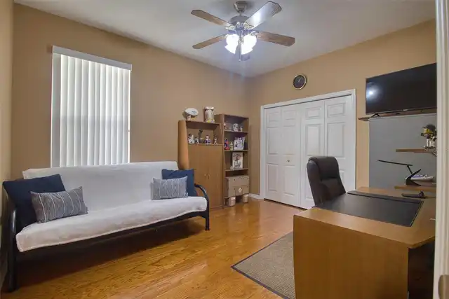 Listing Photo 22