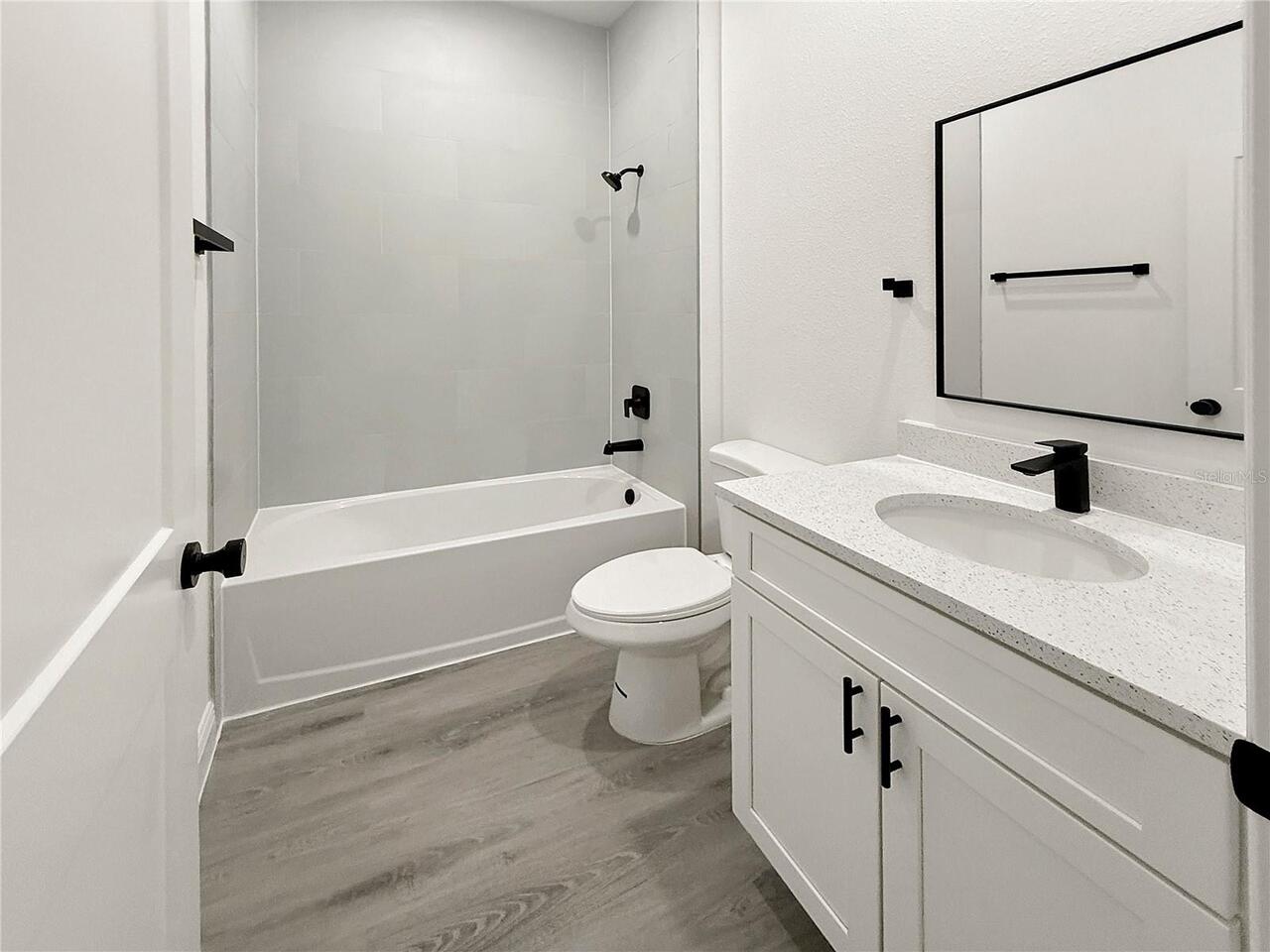 Listing Photo 24