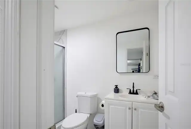 Listing Photo 24
