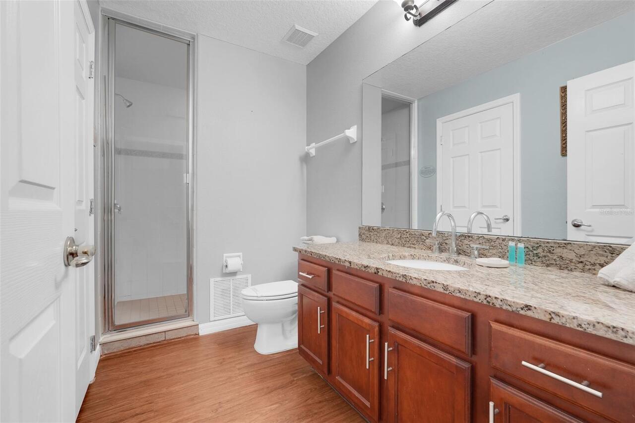Listing Photo 23