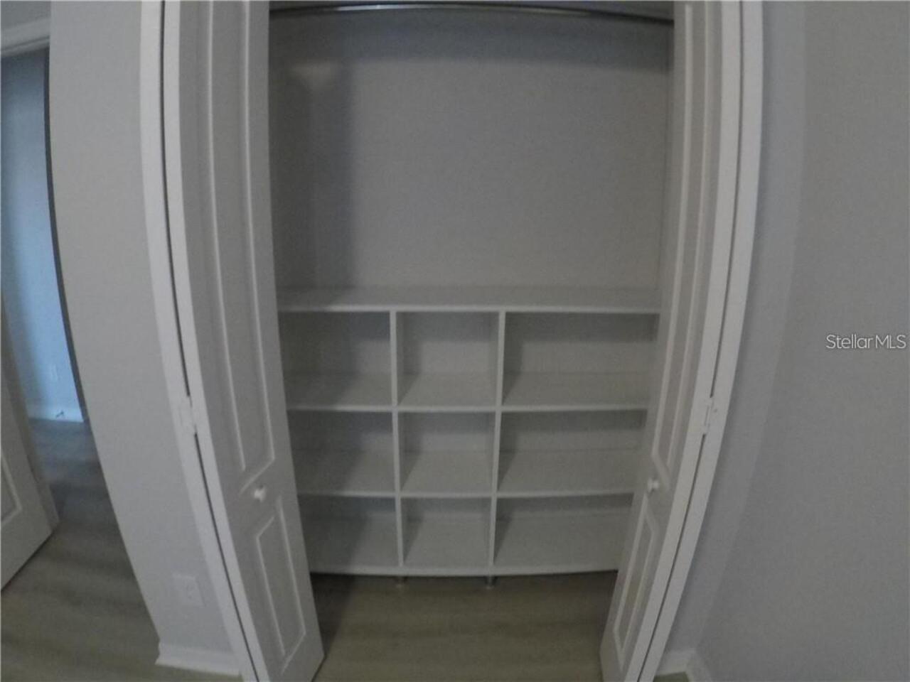 Listing Photo 12