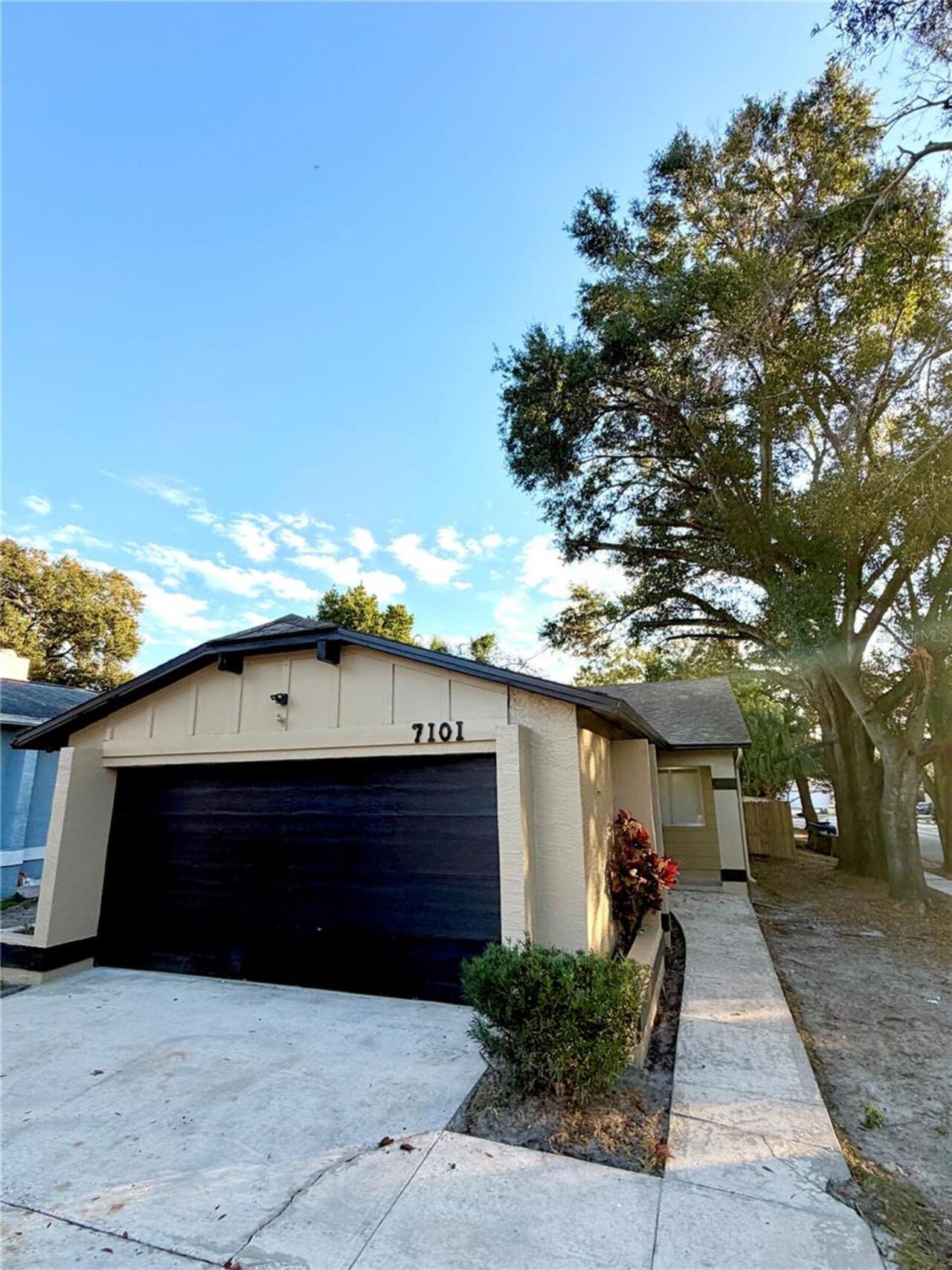 3BR, Residential Lease, 2BA, $2,300
Read More