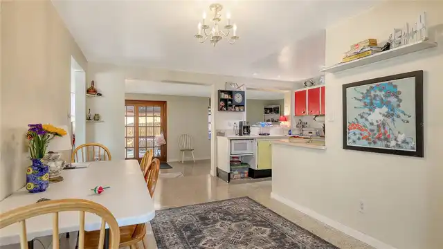 Listing Photo 6