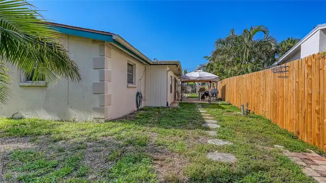 Listing Photo 25