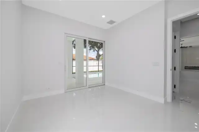 Listing Photo 41
