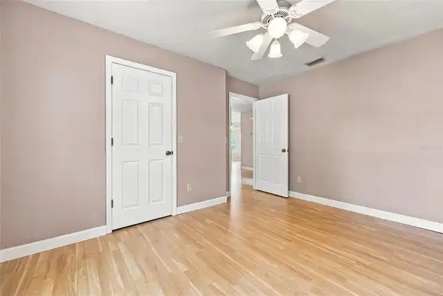 Listing Photo 35