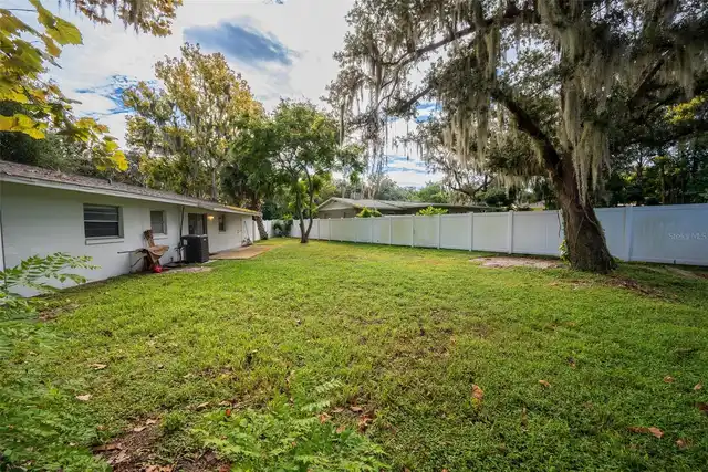 Listing Photo 18