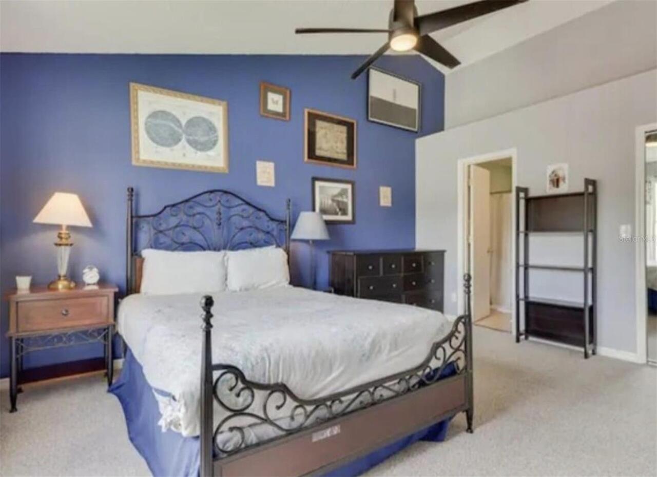 Listing Photo 10