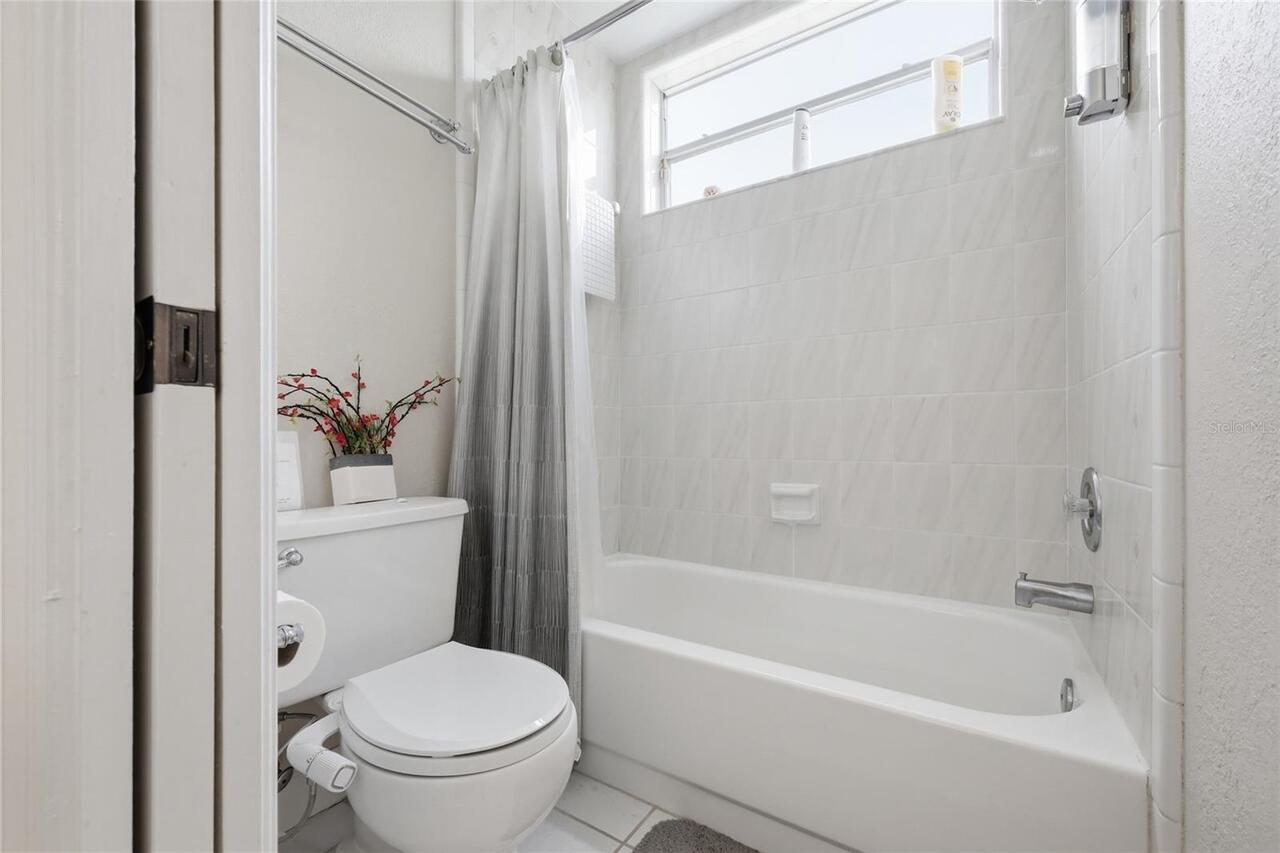 Listing Photo 24