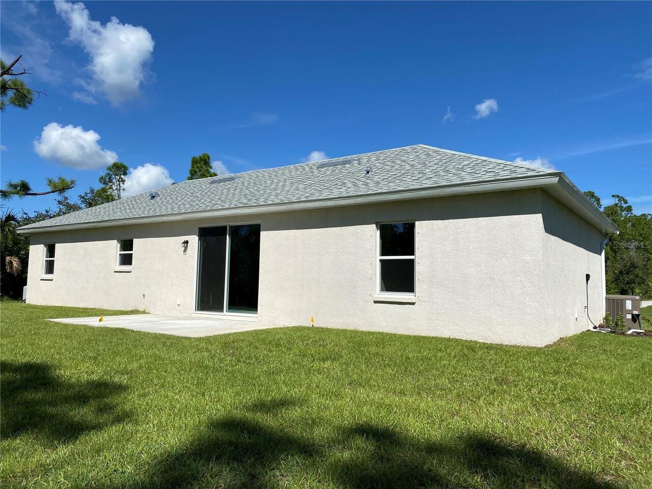 Listing Photo 7