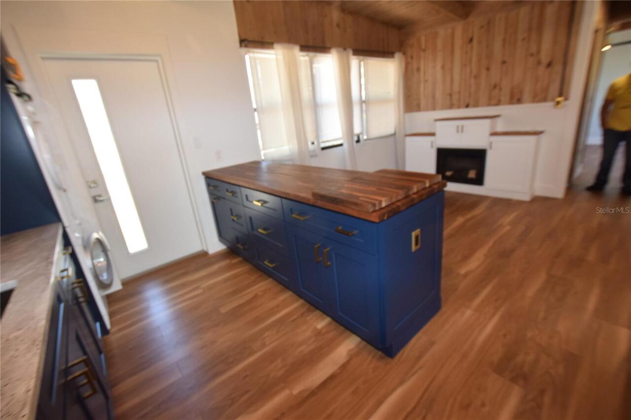 Listing Photo 19