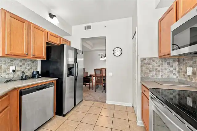 Listing Photo 15