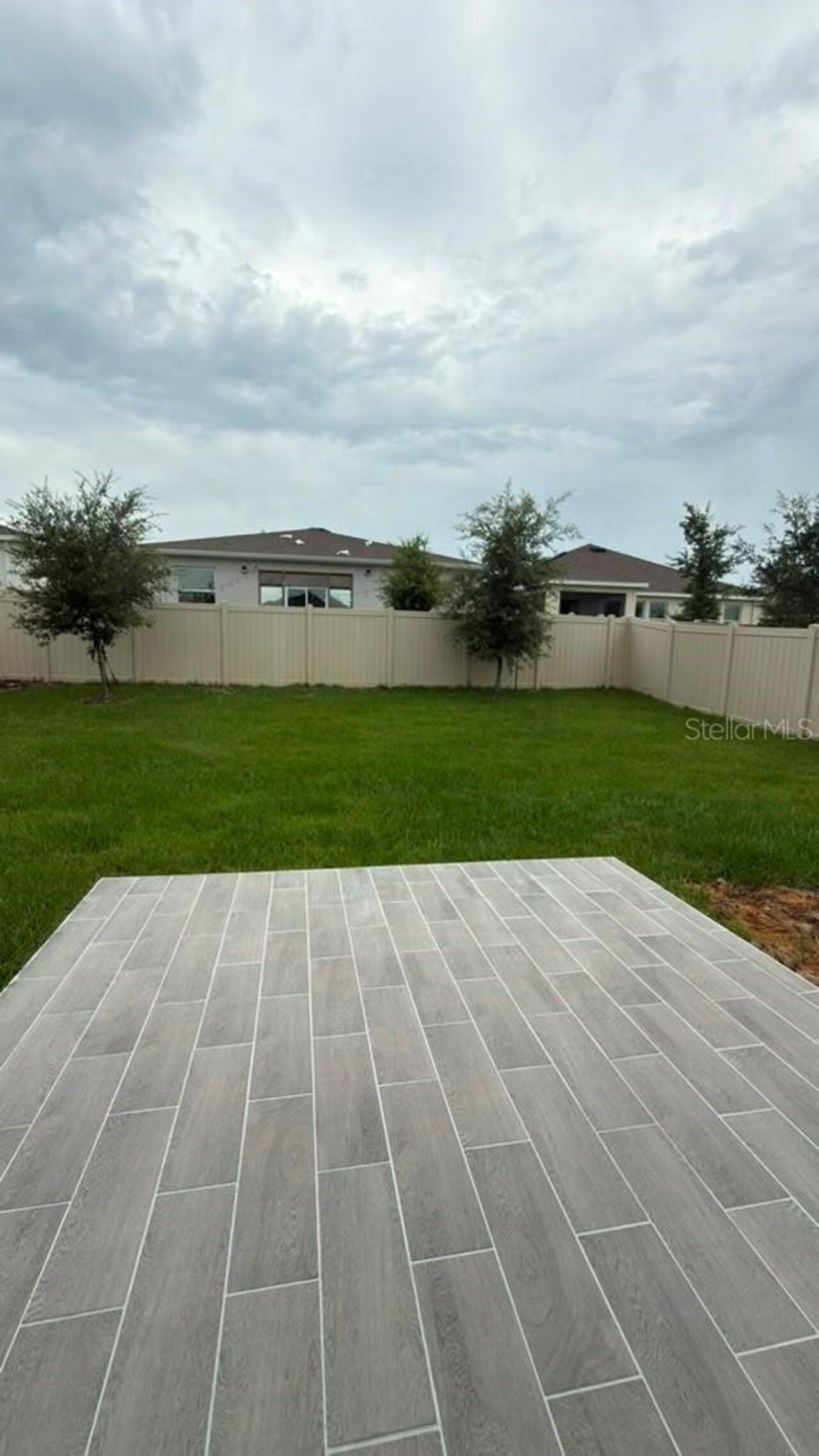 Listing Photo 12
