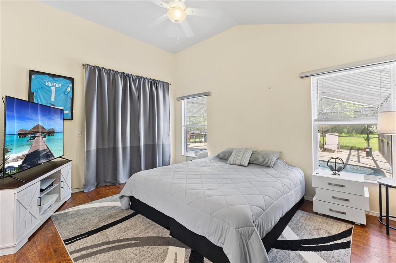 Listing Photo 14