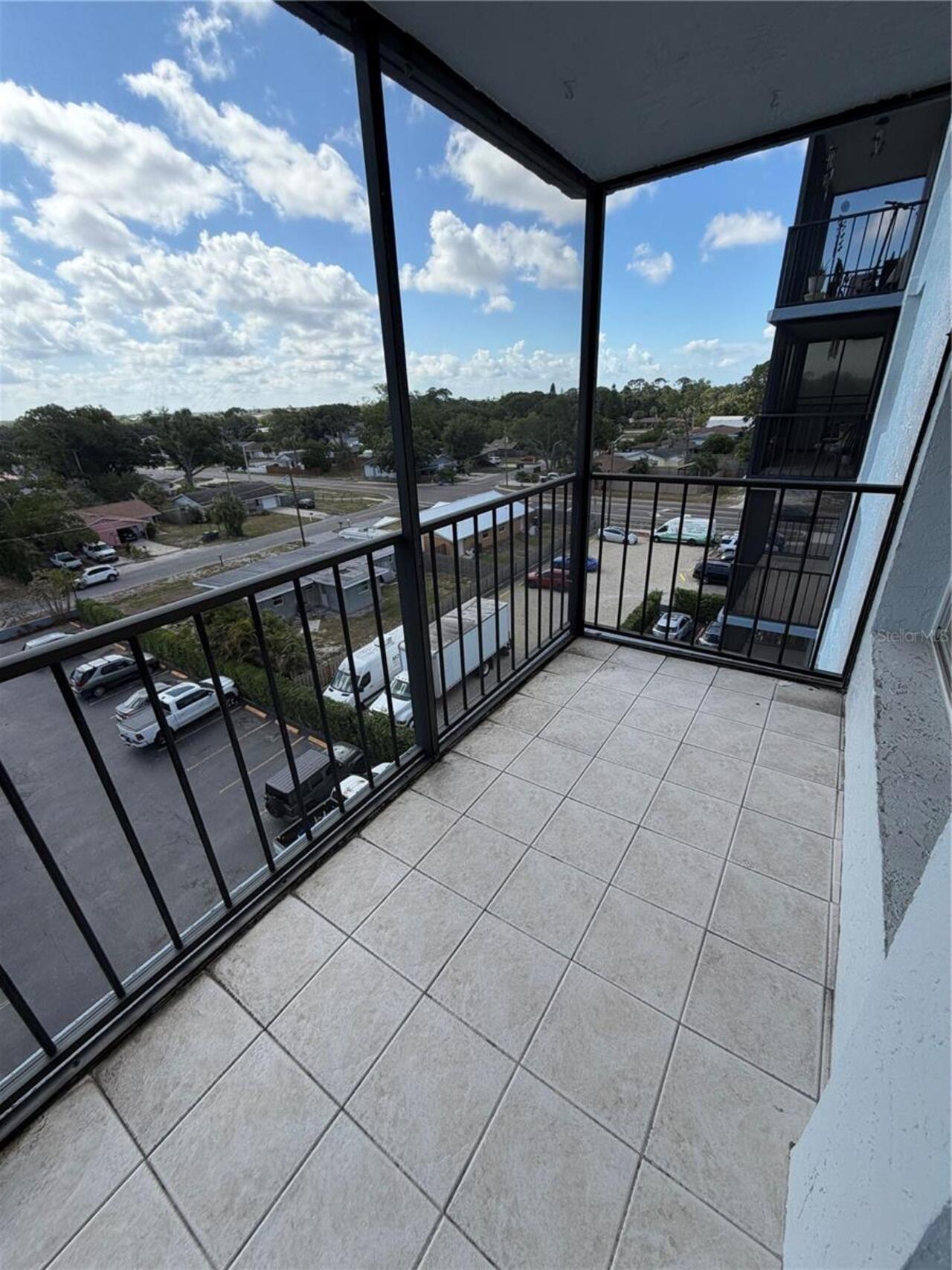 Listing Photo 9