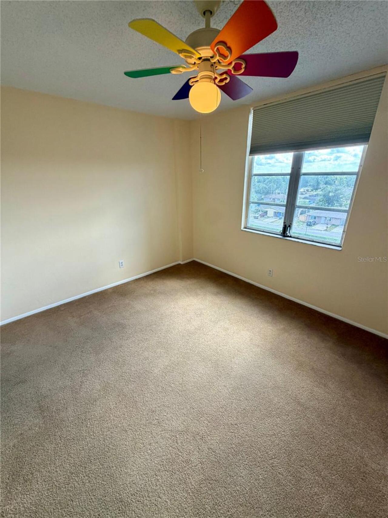 Listing Photo 14