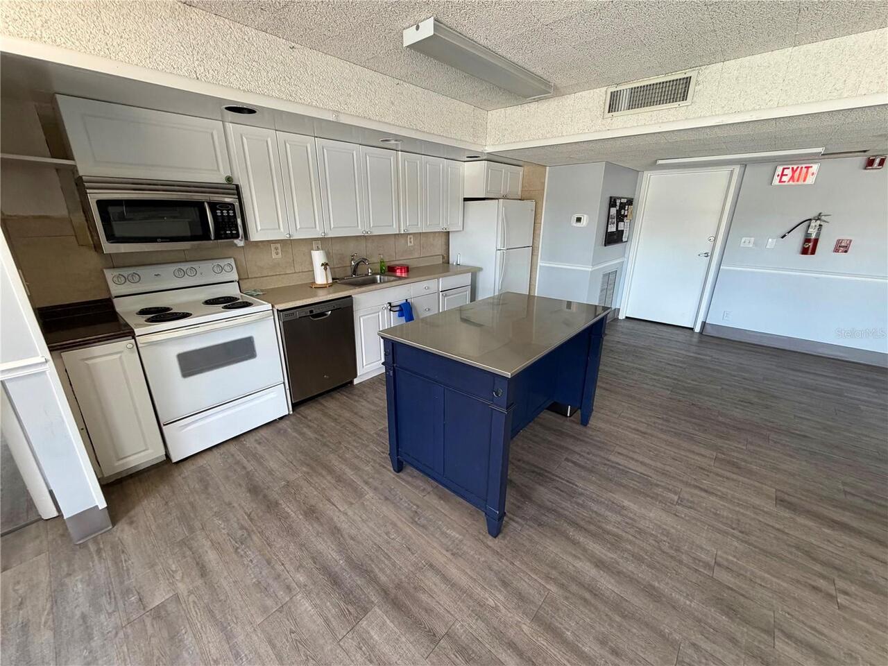 Listing Photo 19