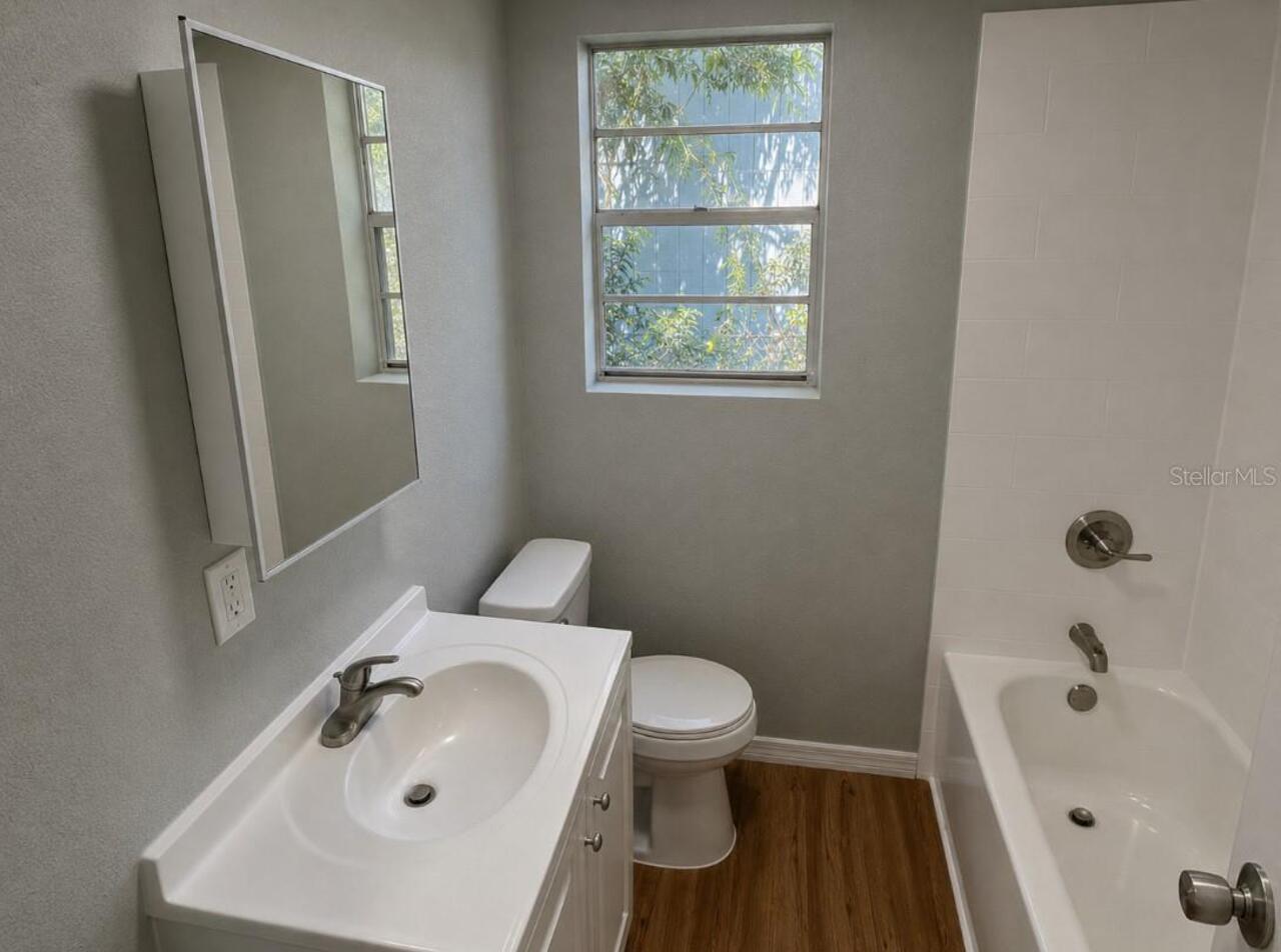 Listing Photo 13
