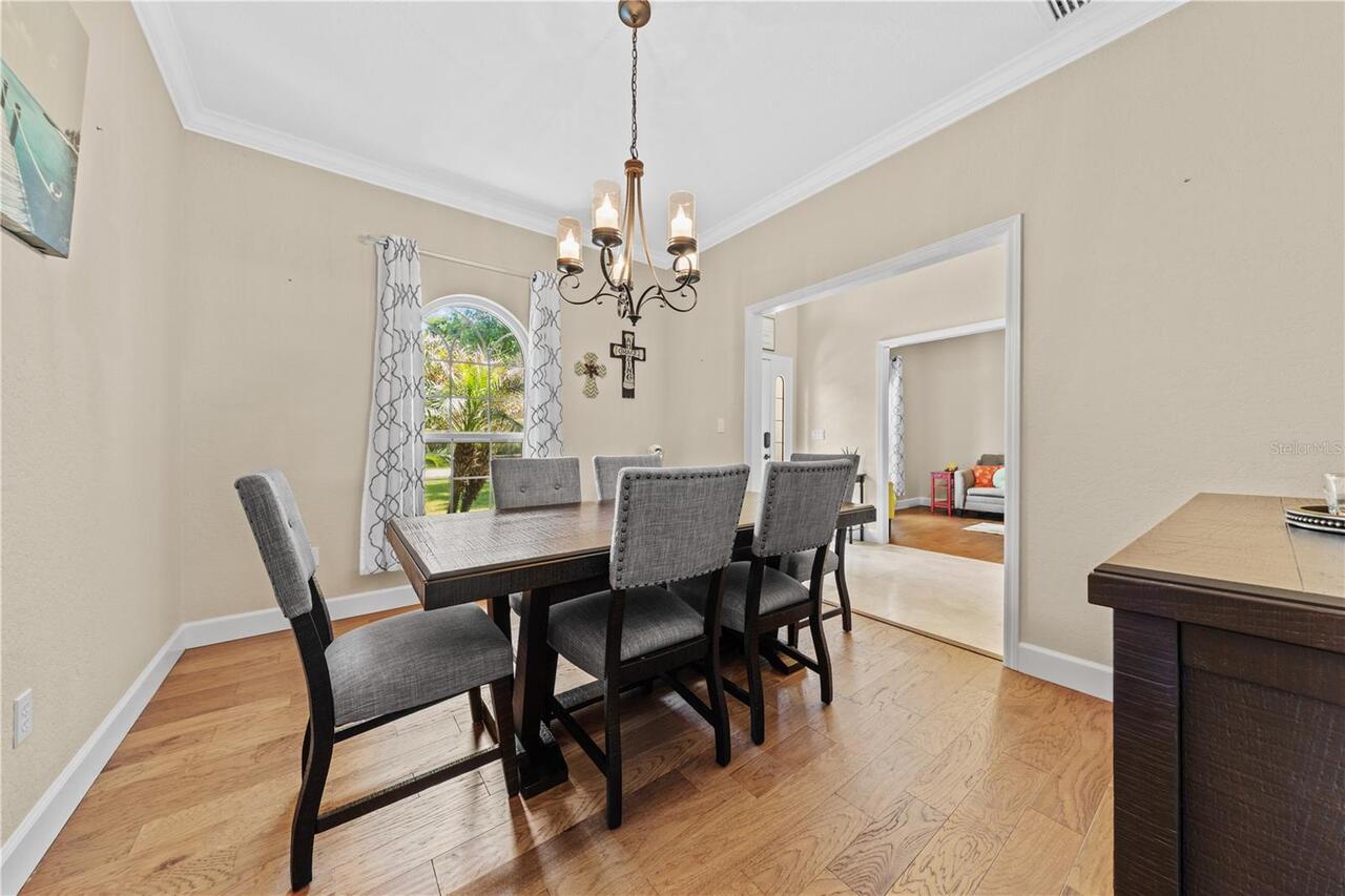 Listing Photo 9