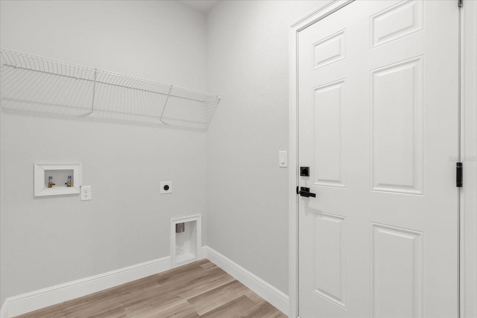Listing Photo 12