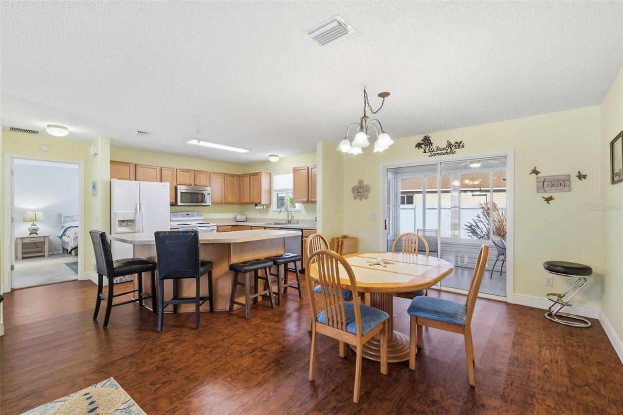 Listing Photo 6