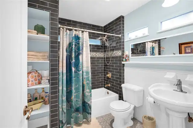 Listing Photo 54