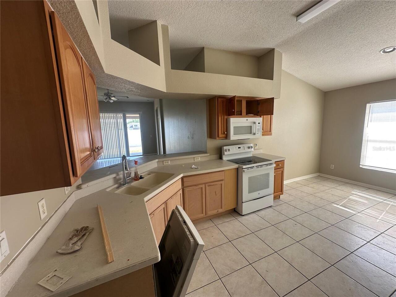 Listing Photo 7