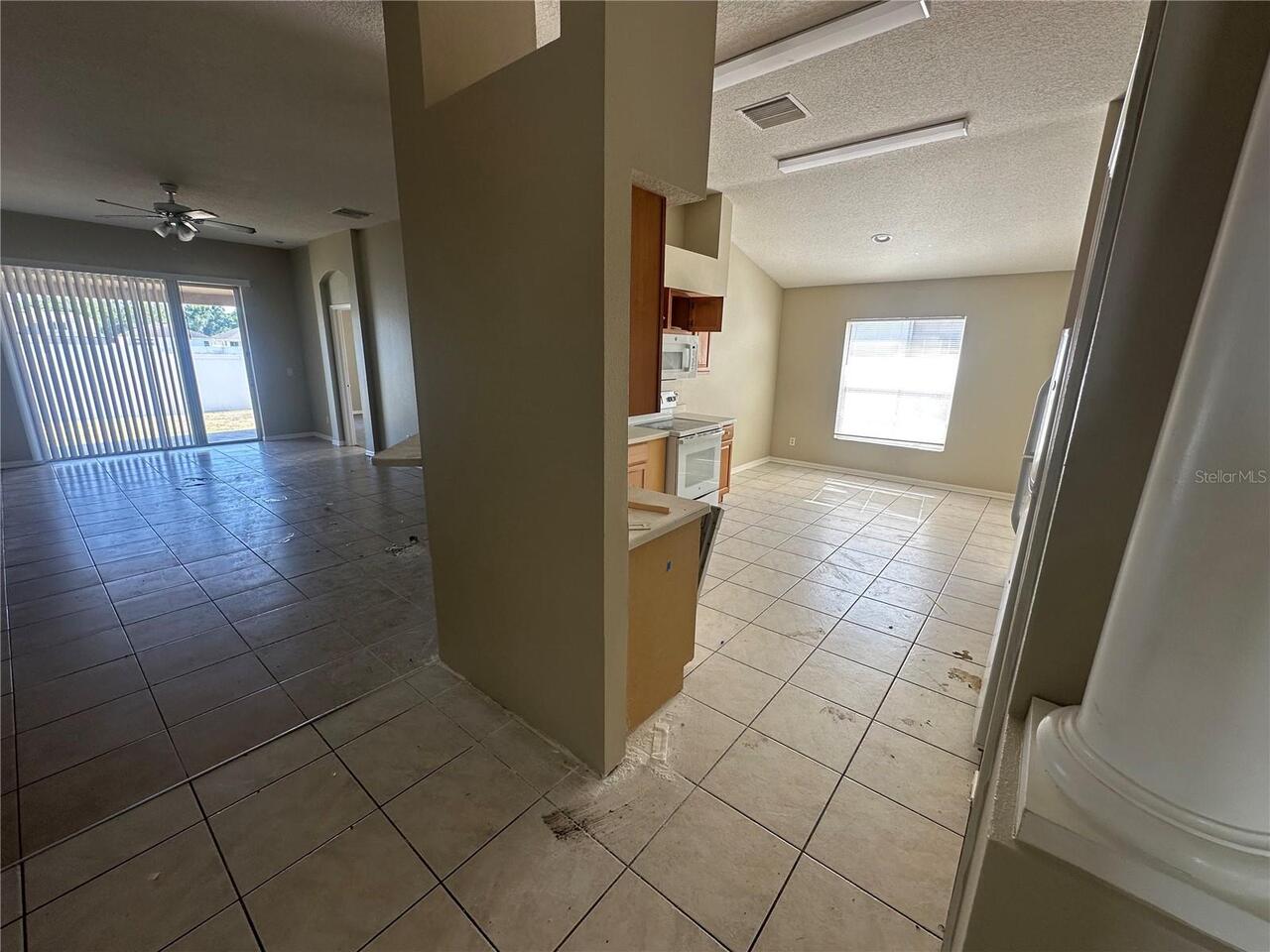 Listing Photo 8