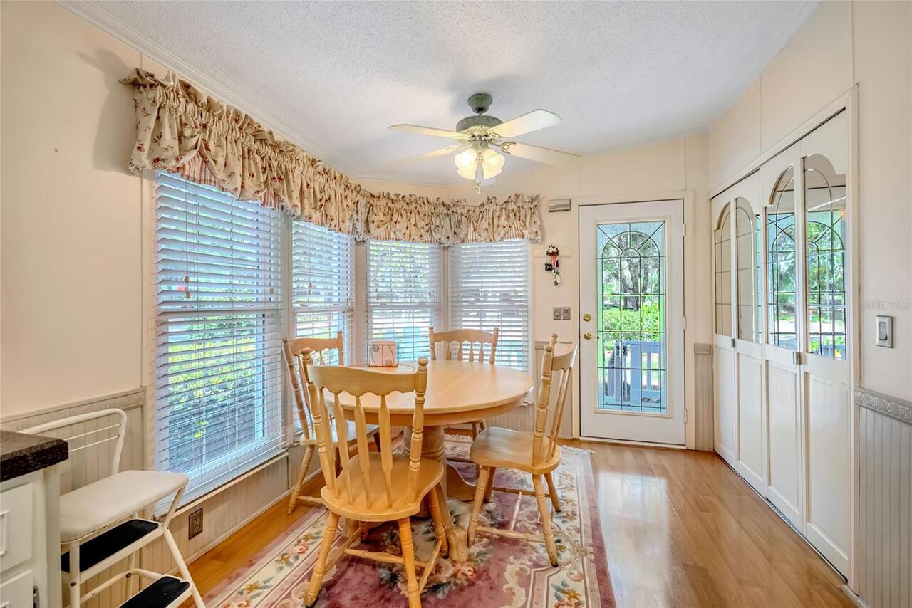 Listing Photo 9