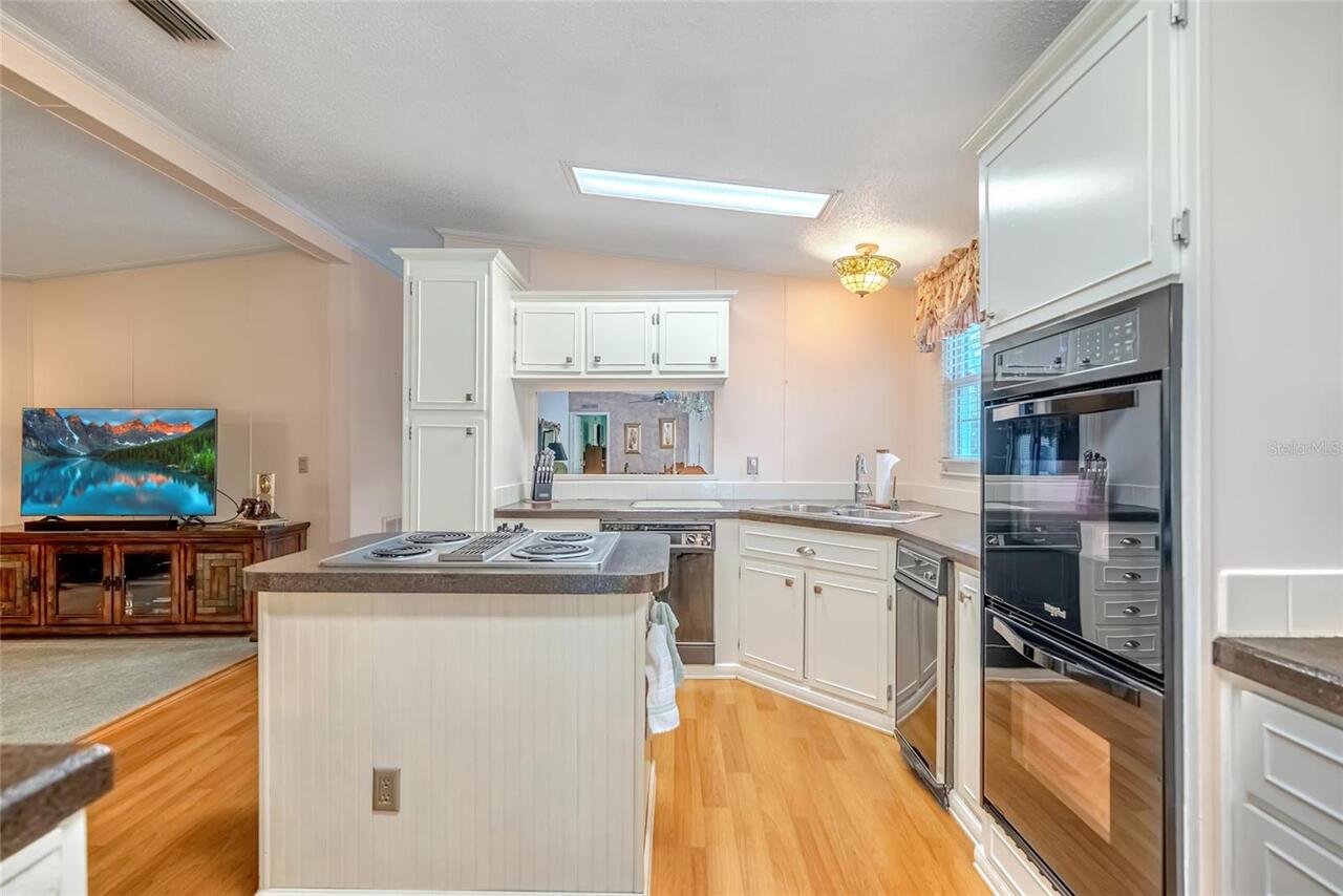Listing Photo 13