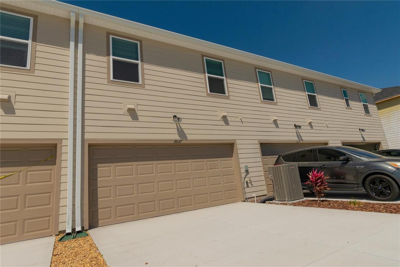 Listing Photo 8