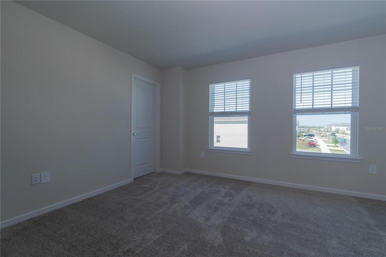 Listing Photo 32