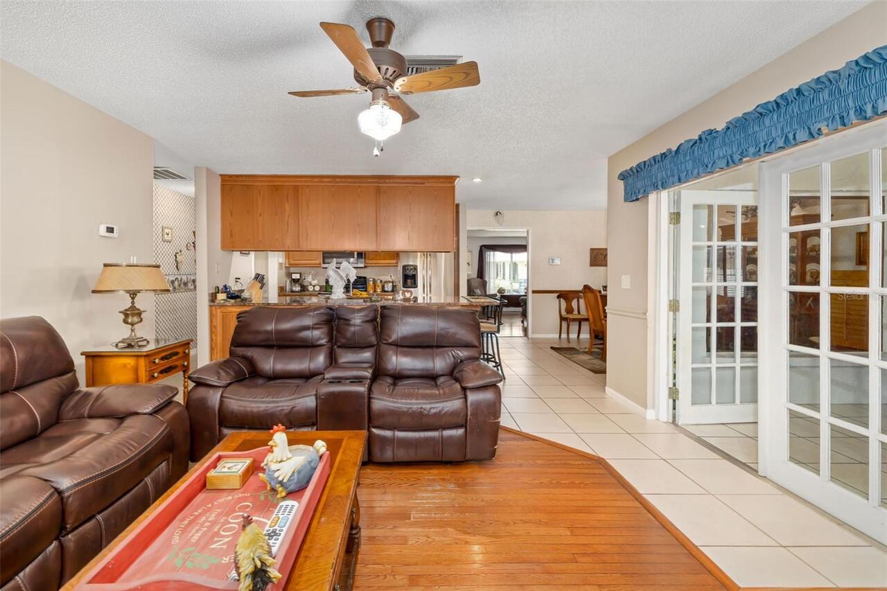 Listing Photo 16