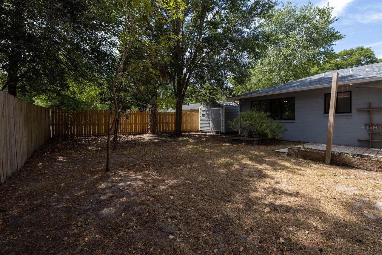 Listing Photo 16