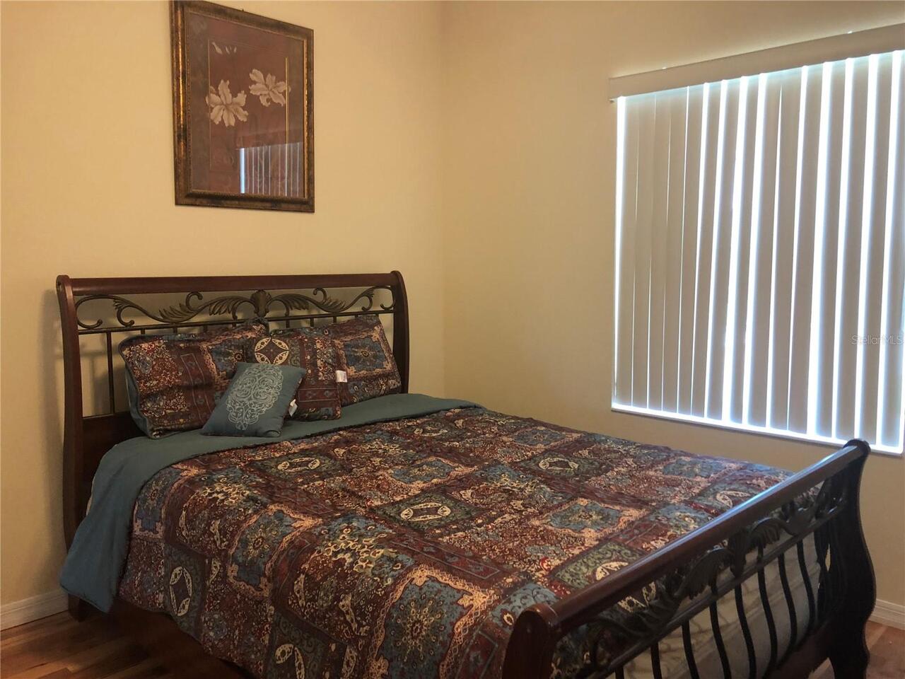 Listing Photo 8