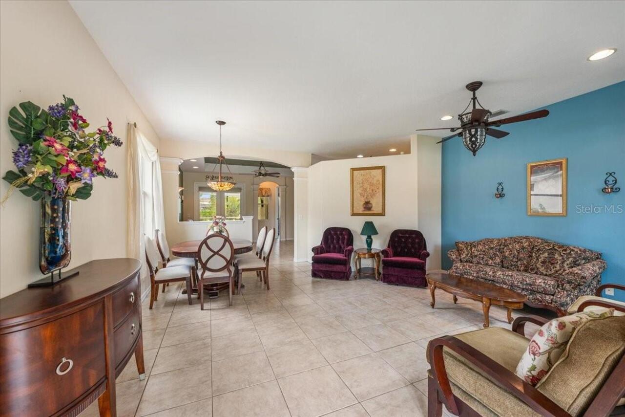 Listing Photo 7