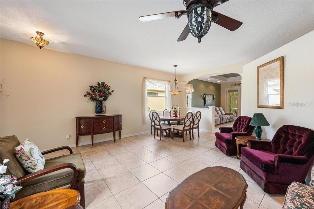Listing Photo 9