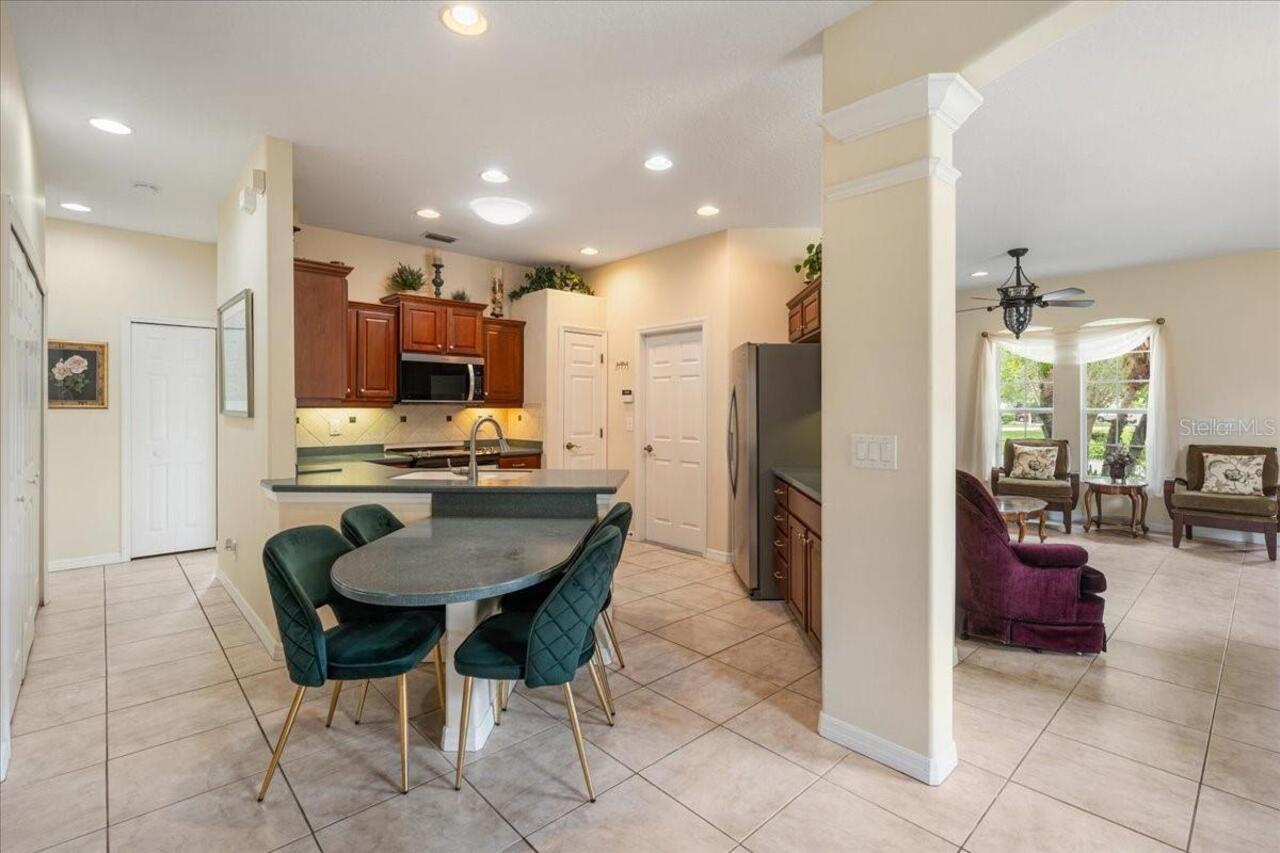 Listing Photo 15
