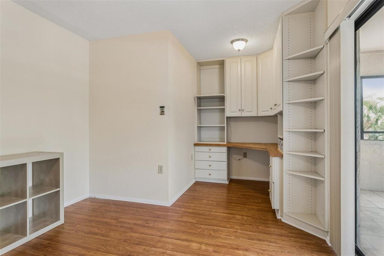 Listing Photo 16