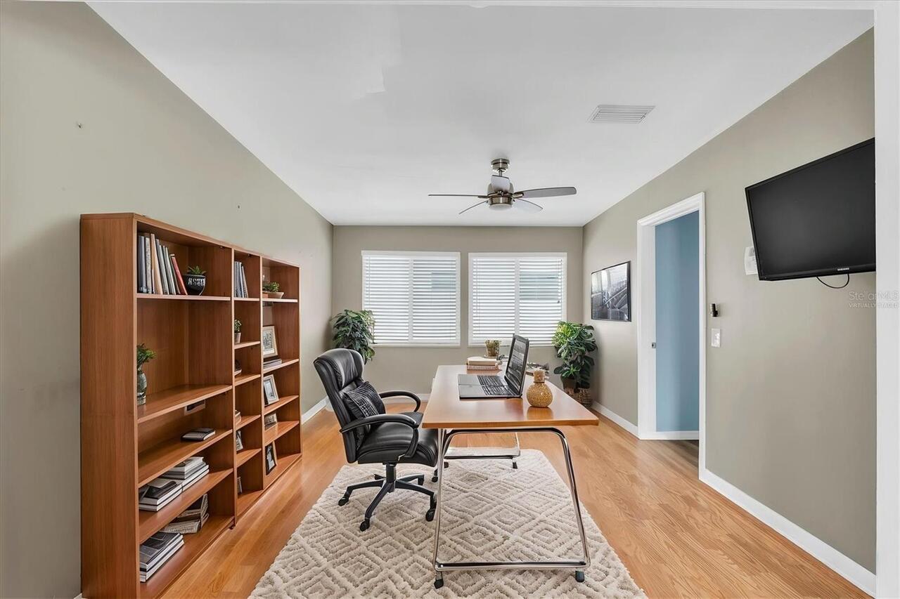Listing Photo 17