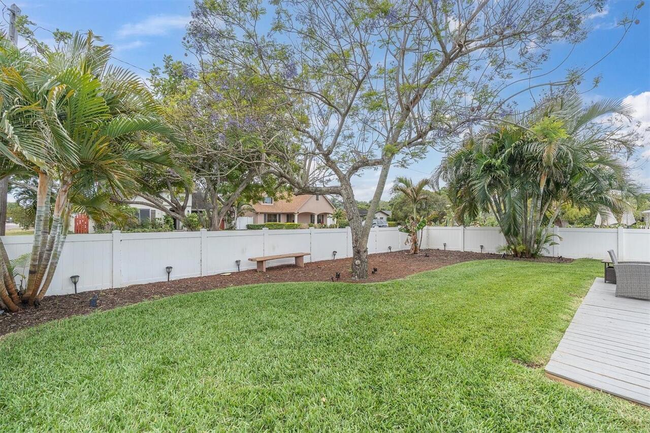 Listing Photo 25