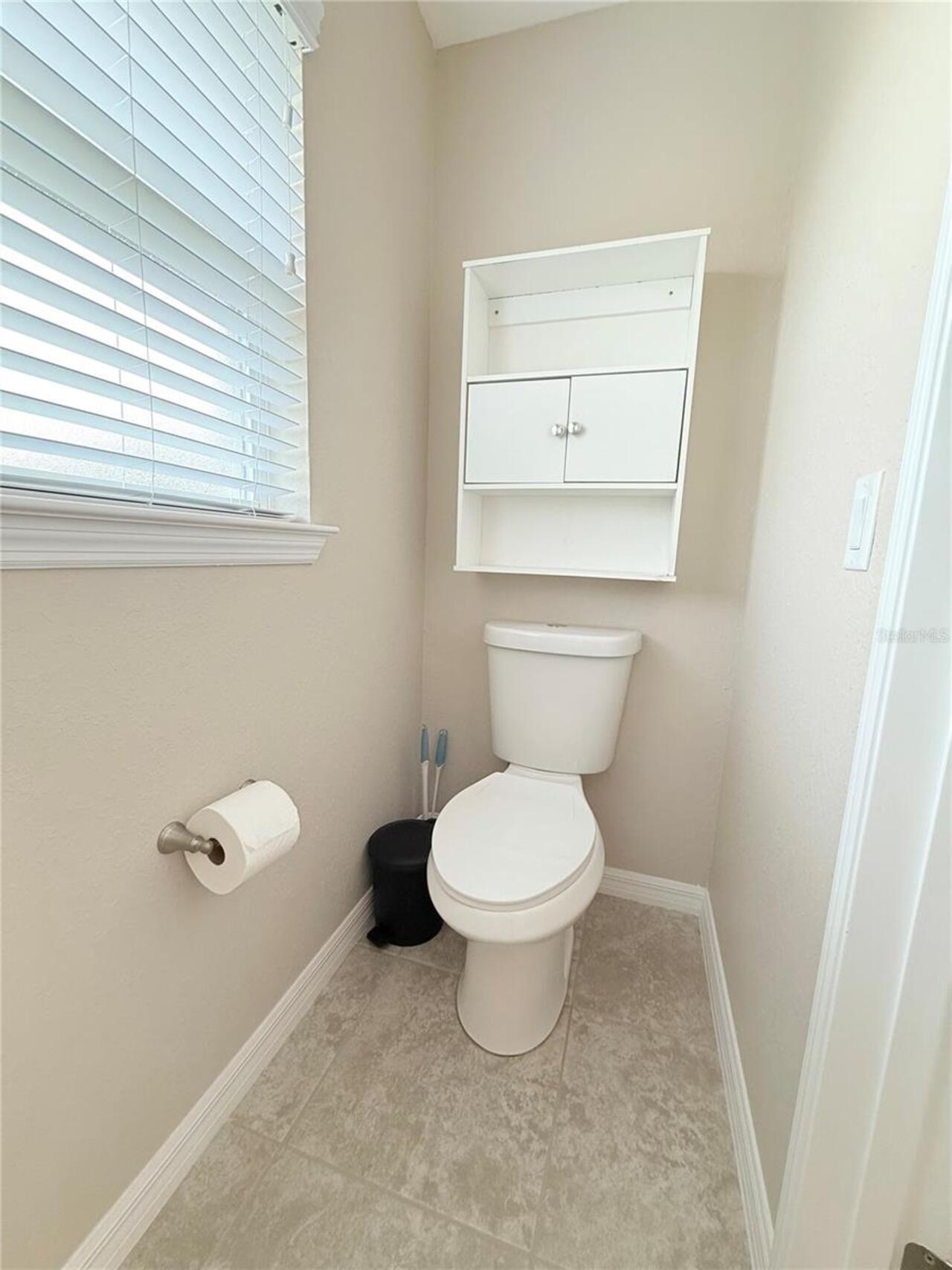 Listing Photo 12