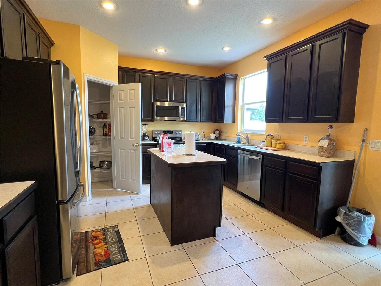 Listing Photo 17