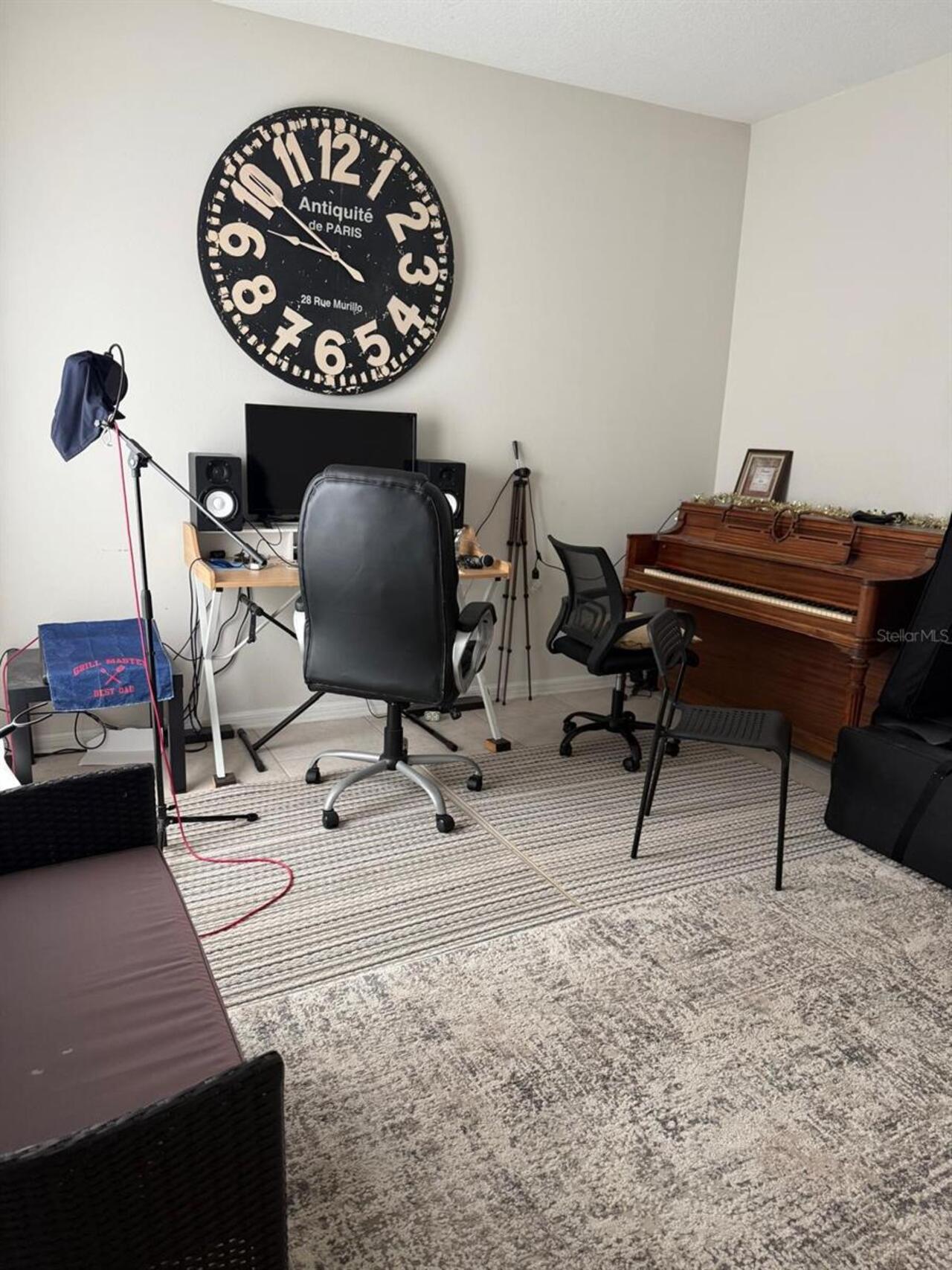 Listing Photo 16