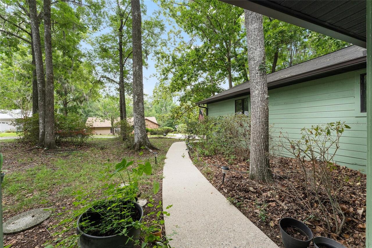 Listing Photo 42