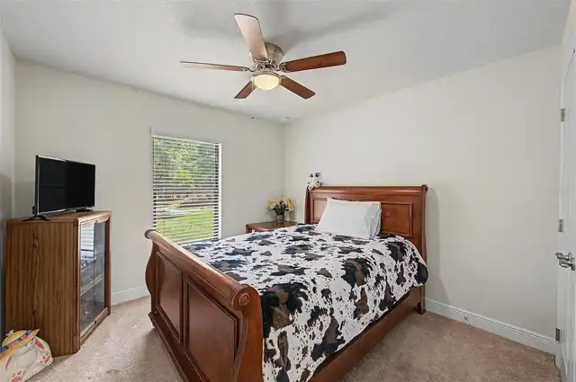 Listing Photo 32