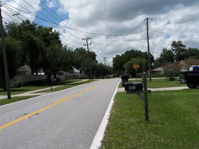 Listing Photo 38